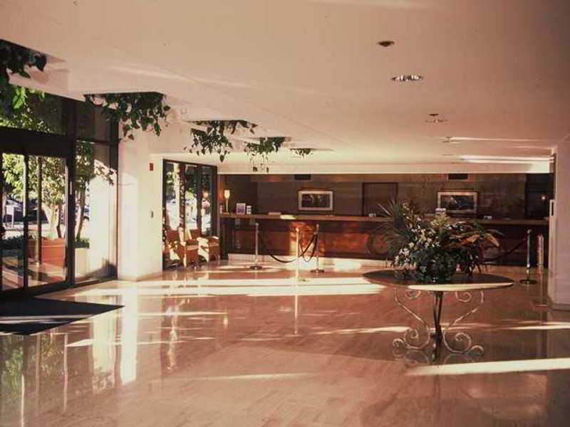 فندق بالم سبرينغسفي  فندق هيلتون بالم سبرينجز المظهر الداخلي الصورة